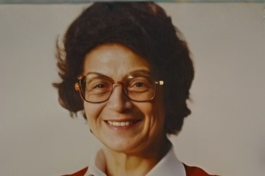 Geschichte 9 Mag. Theresa Goldmann