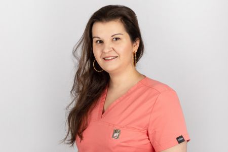 Susanne Duller, pharmazeutisch-kaufmännische Assistentin (PKA) der Schutzengel Apotheke Donnerskirchen